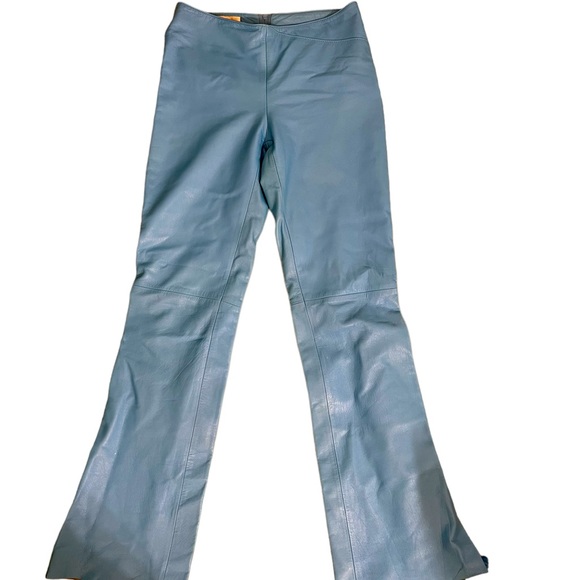 VINTAGE BLUE LEATHER ISABEL USA PANTS SLIGHT FLAIR LEGS W/SLITS. SIze 2 - Picture 4 of 14